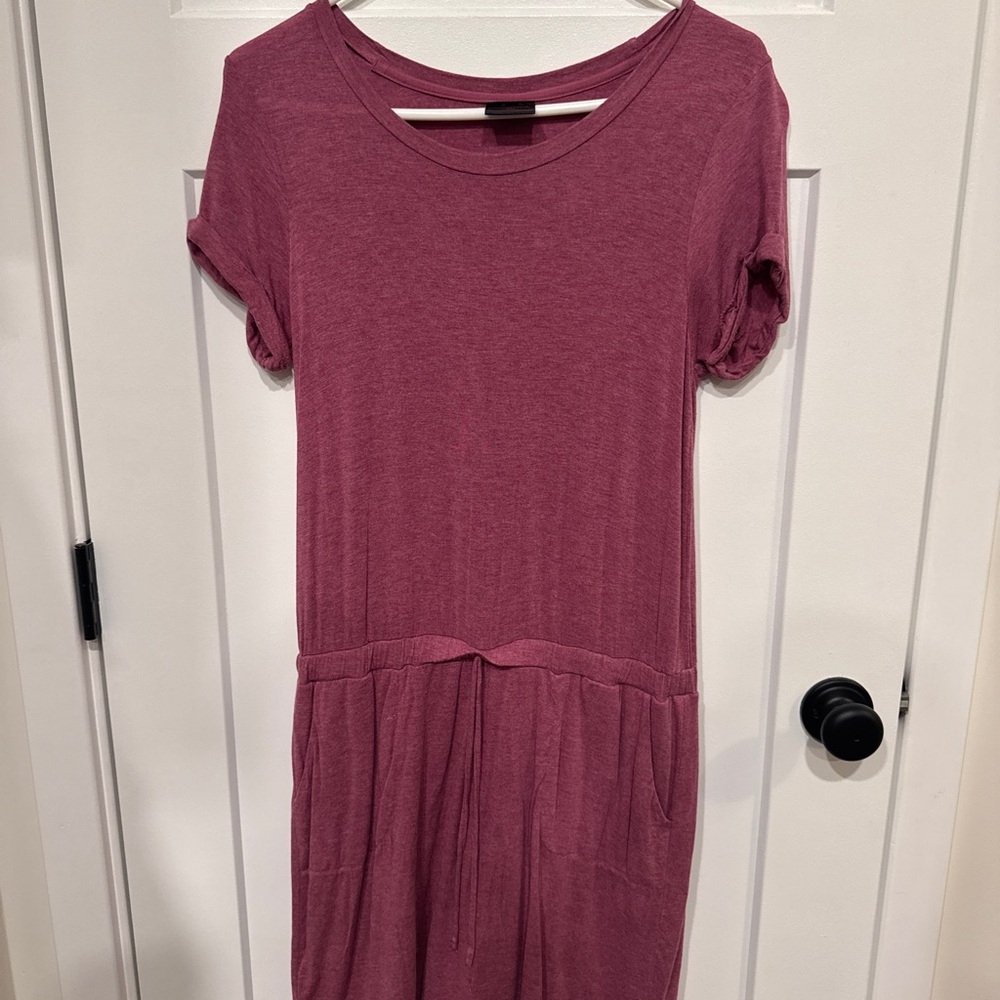 Casual Pink Dress with Waist Tie